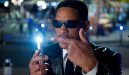 黑衣人1高清在线观看,揭秘宇宙守护者的传奇起源